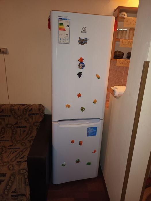 Vand garsoniera renovata
