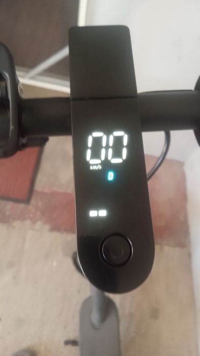 De vandzare trotineta electrica hecht