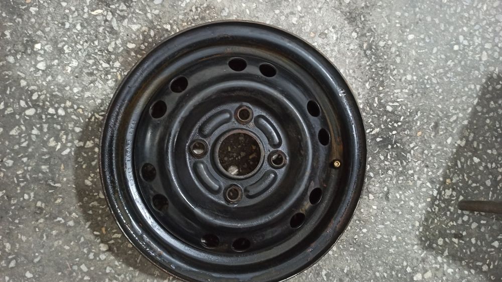 Матиз диск сотилади