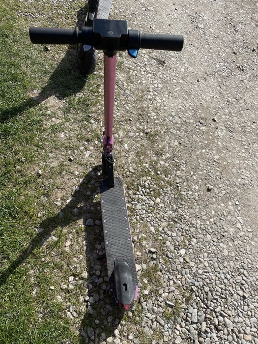 Vand trotineta electrica pentru copii !