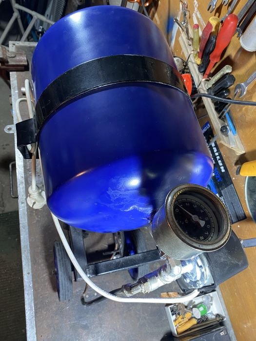 Компрессор сатылады