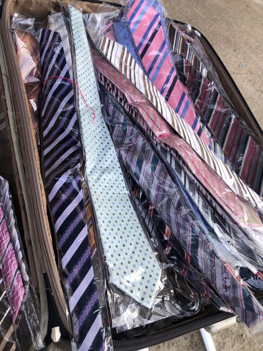 Продам мужские гашстуки