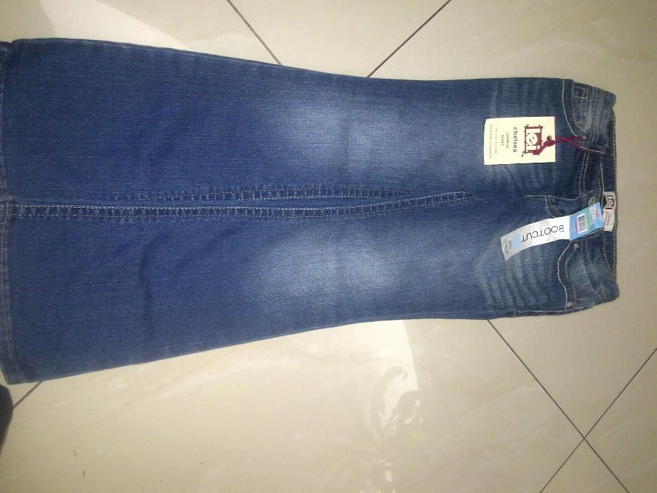 Blugi noi "L.E.I. Chelsea" 6-8 ani