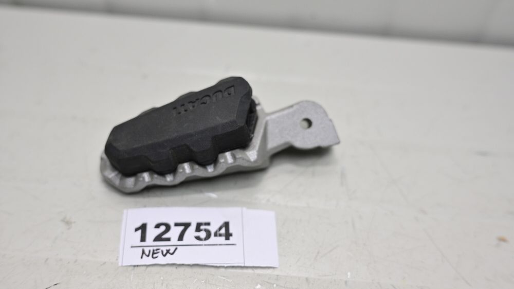 Scarita Peg Fata Dreapta Ducati Multistrada 1200 2015