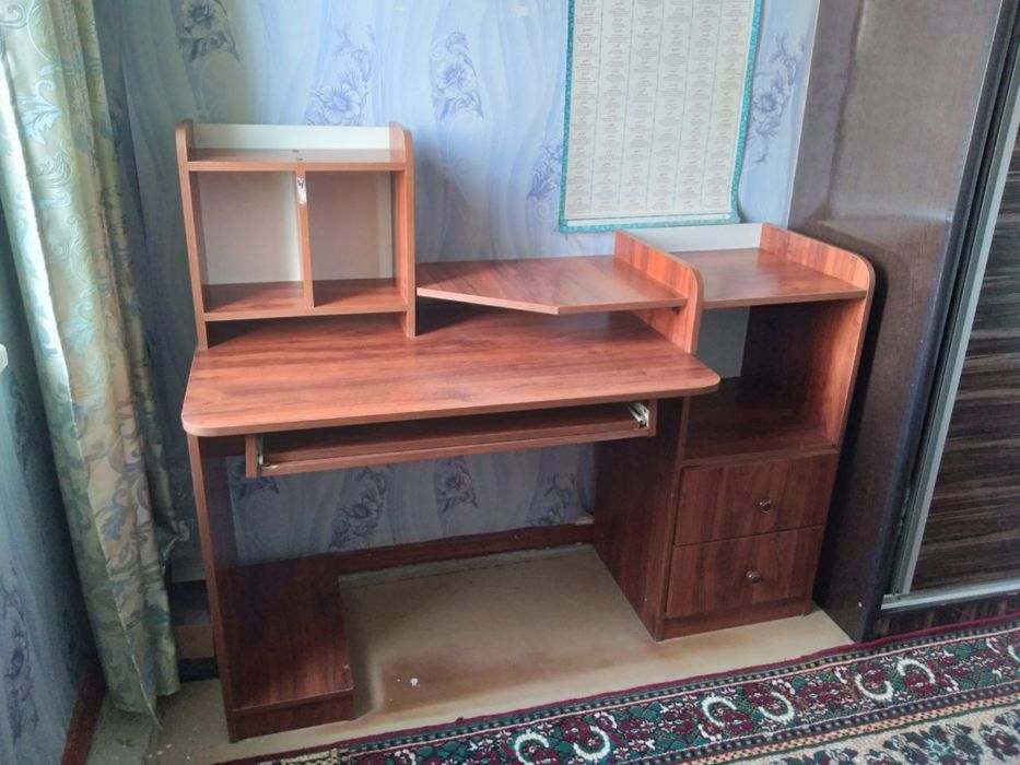 Kompyuter stoli yoki dars stoli