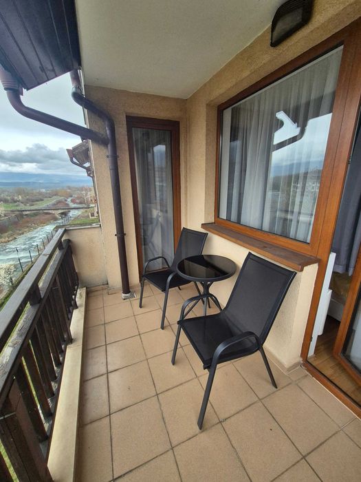 Двустаен апартамент.