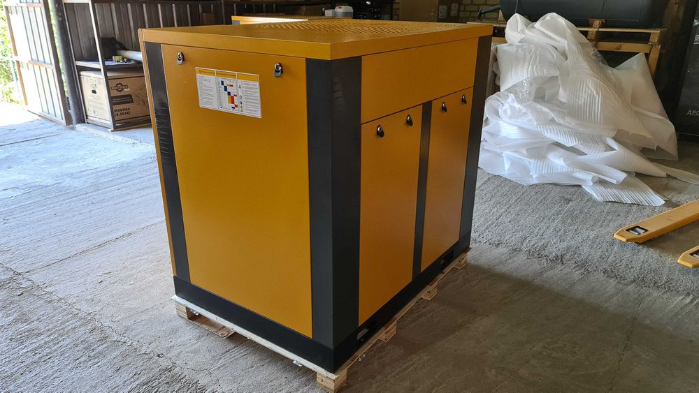 Винтовой компрессор APD-50A, -5,6 куб.м, 37кВт, AirPIK