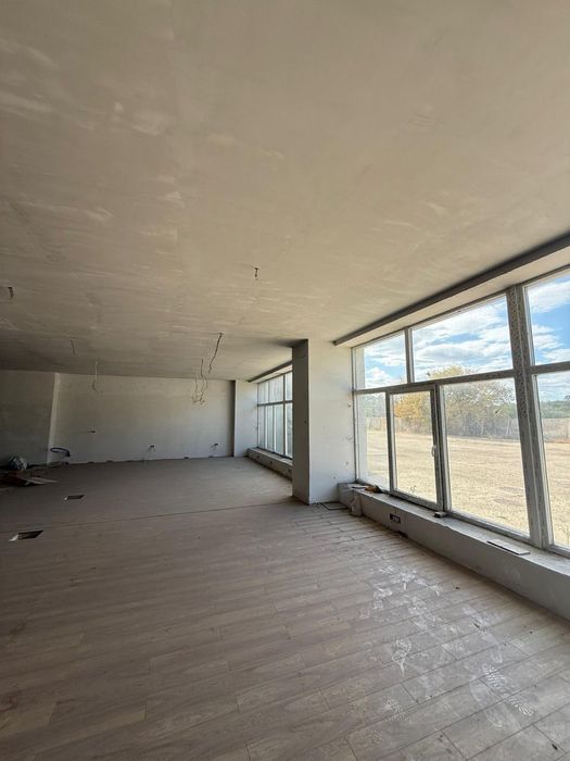 De inchiriat Hala industriala cu spatii de birouri Slobozia Abator