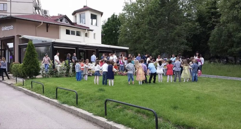 Продавам бизнес ресторант пицария