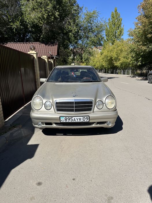 Продам Мерс Е200 Лупарь