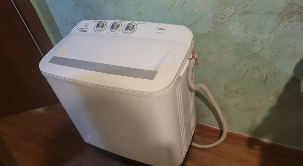 Полуавтомат стиралка Midea 6kg