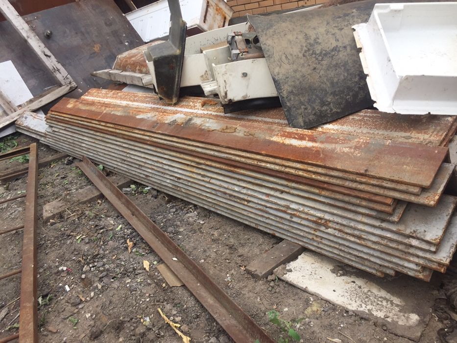 Продам уголки разных размеров