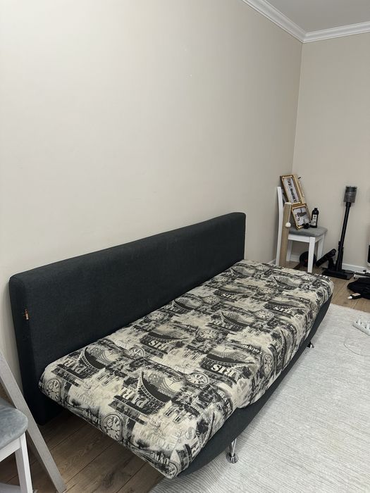 Диван раскладной с ящиком для хранения