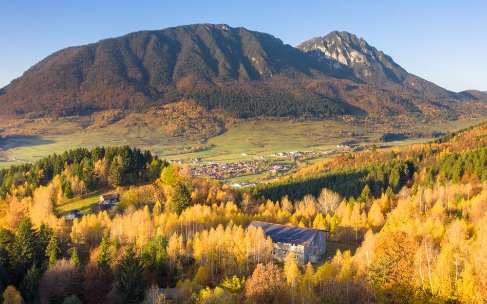 Vila 640mp utili Zarnesti Piatra Craiului