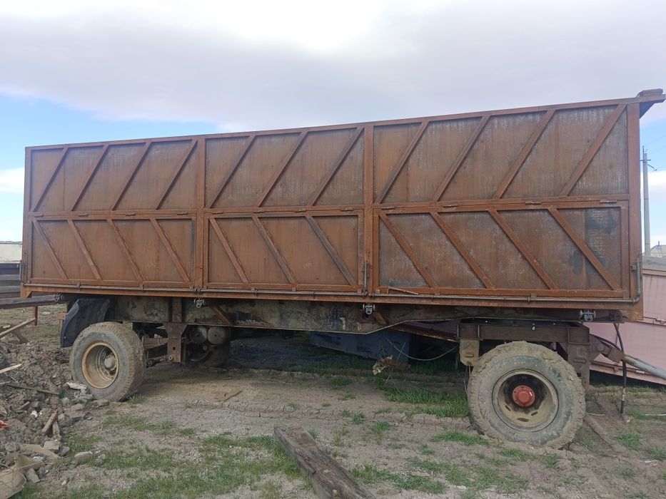 Прицеп зерновоз 7,40 метра