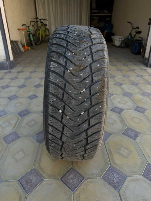 Продам шины Yokohama 235/55 R19
