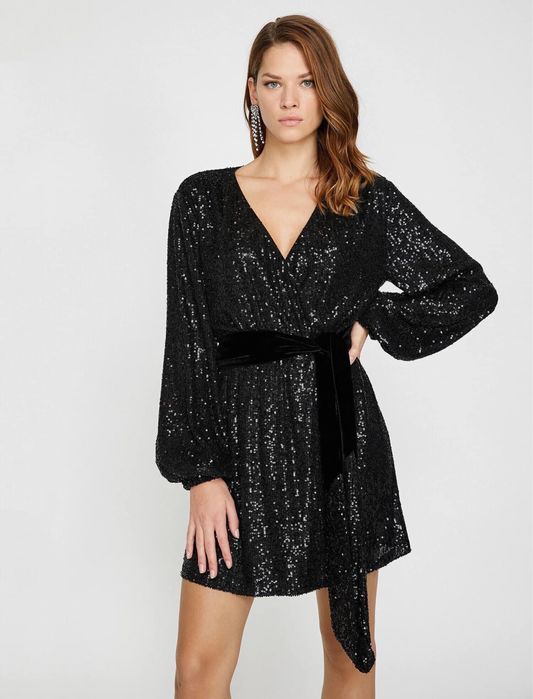 Пайетена рокля