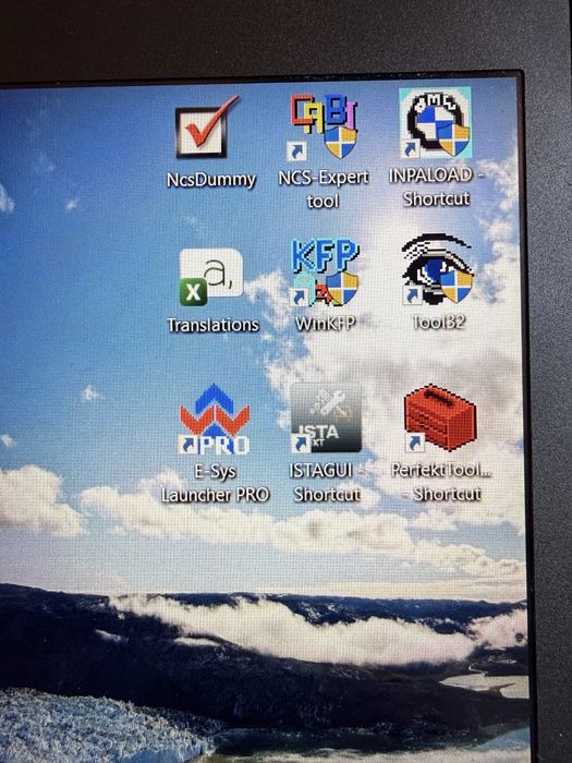Лаптоп с пакет БМВ програми за диагностика- Lenovo T580 16 рам 512 ссд