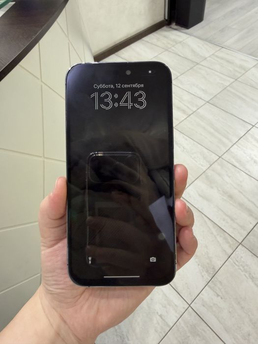 Продам айфон 14 про макс