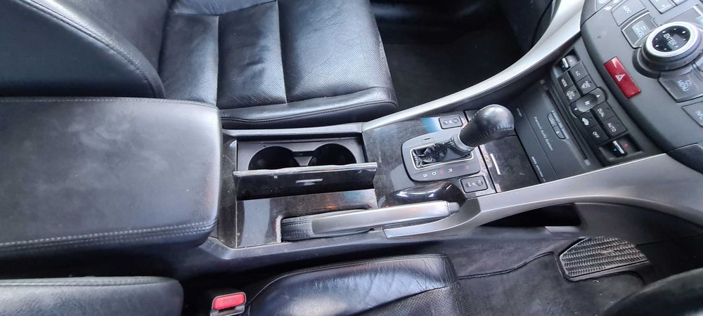 Honda Accord, на части.