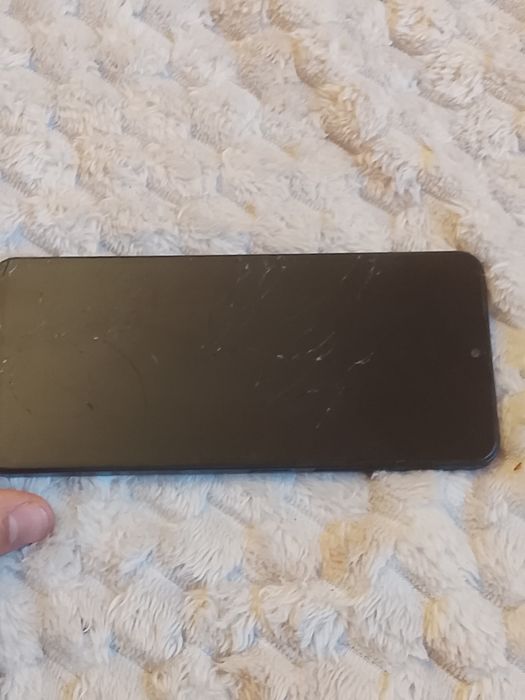 Продавам телефон redmi 14c