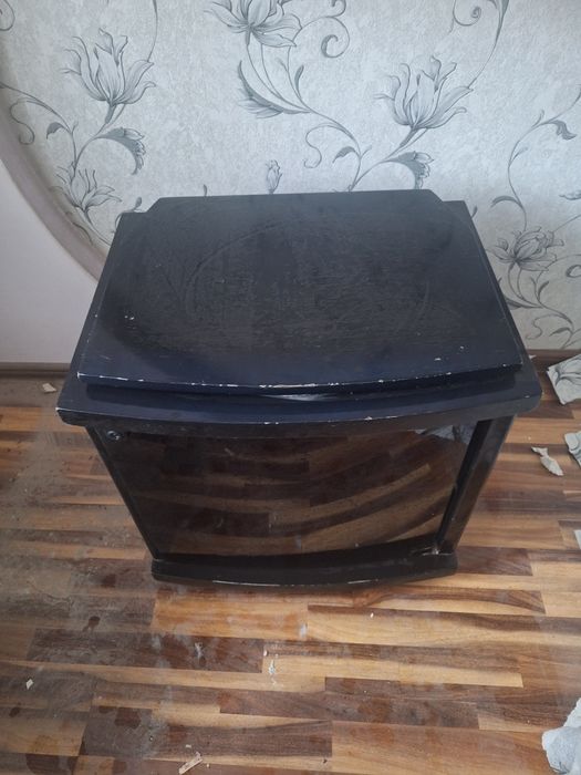 Тумба под телевизор