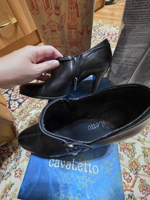 Туфли от бренда Cavaletto