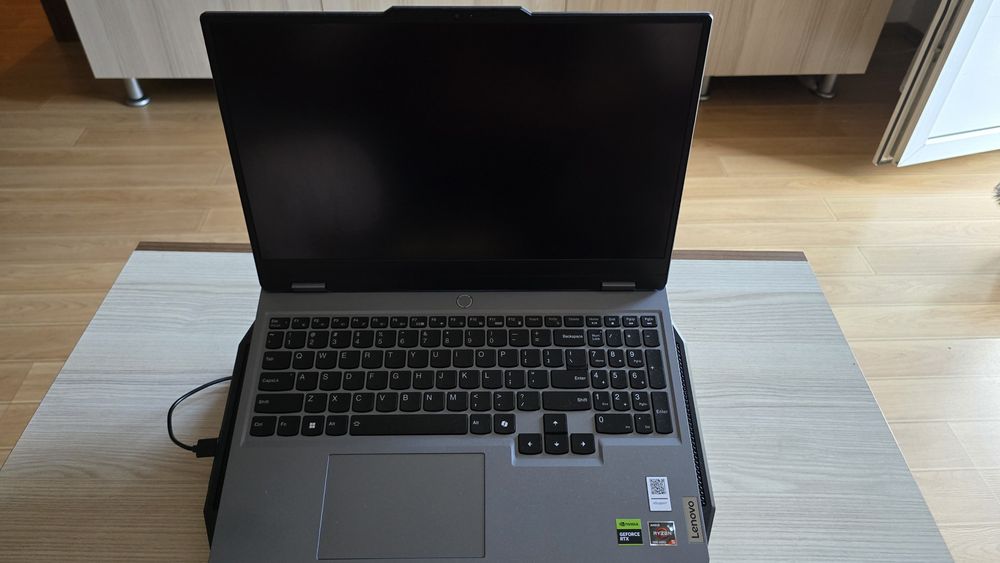 Vand Laptop Lenovo Gaming