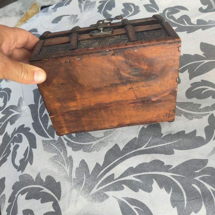 Дървена от много години