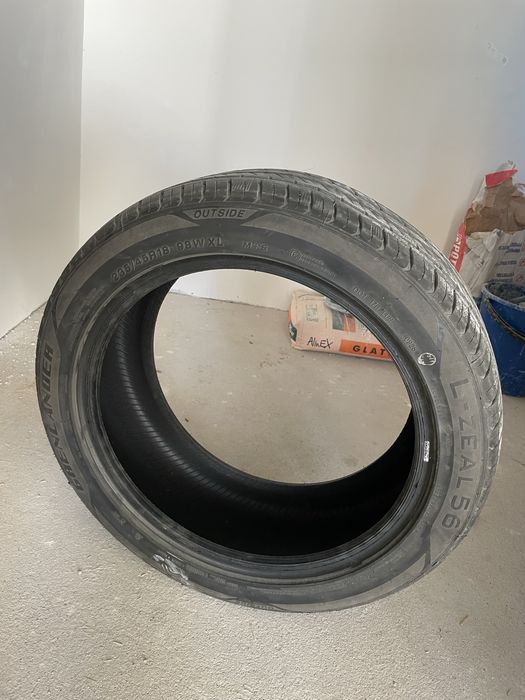 Шины летние 235/45/18