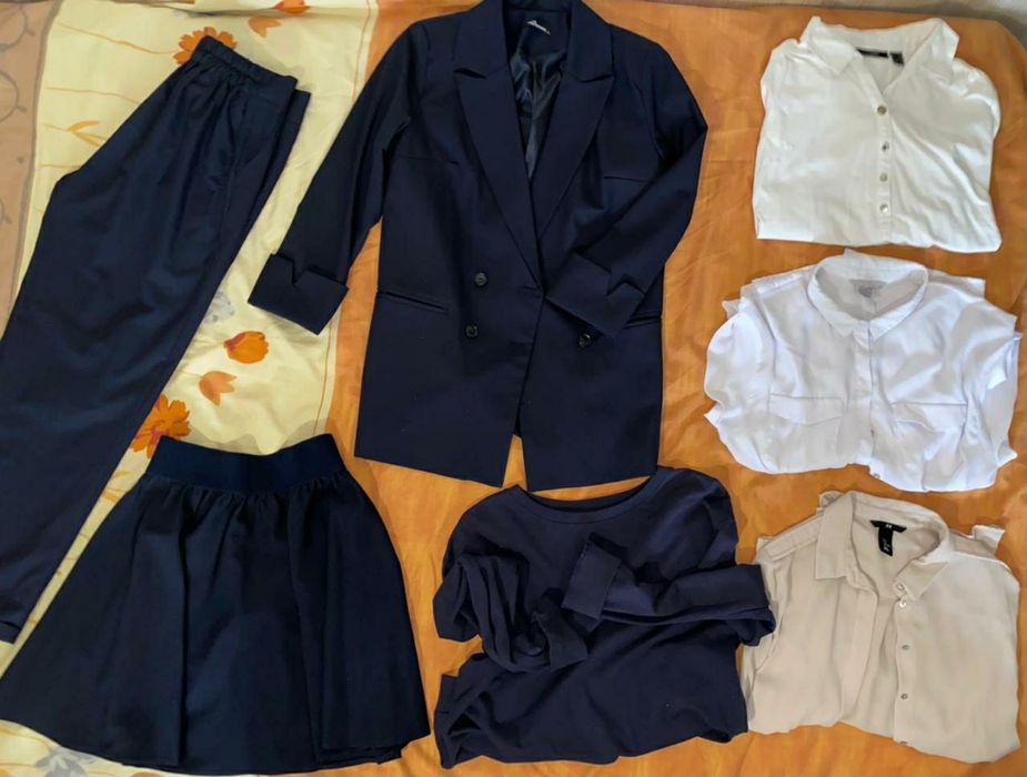 Школьная форма для девочки,рост 160-168 с.Новая.Принадлежности отдадим