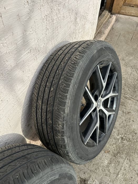 Летние шины Dunlop 235/55/18