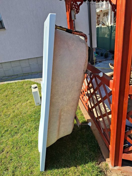 Vand cada completa in stare perfecta 160 cm*70cm .