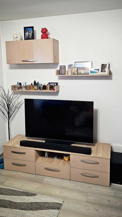 Set mobilier comoda TV + Dulap + Polite