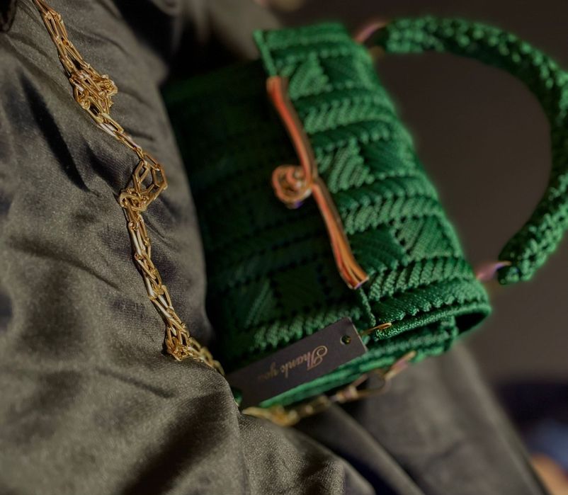 Poșetă lucrată manual