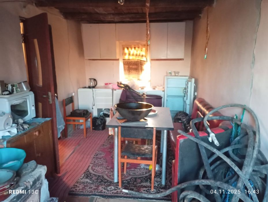 Продам дачу. Зимний вариант.