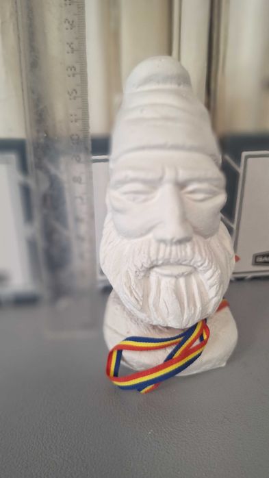Statueta Chipul lui Decebal ( Orșova)