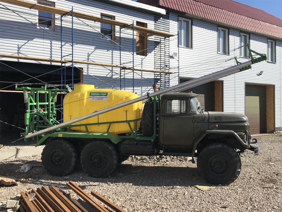 Прицепной опрыскиватель Кронос