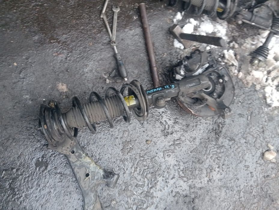 Suspensii față spate Opel Antara  2012 diesel