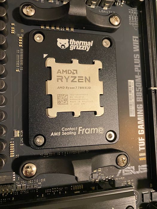 Процессор Ryzen 7 7800X3D
