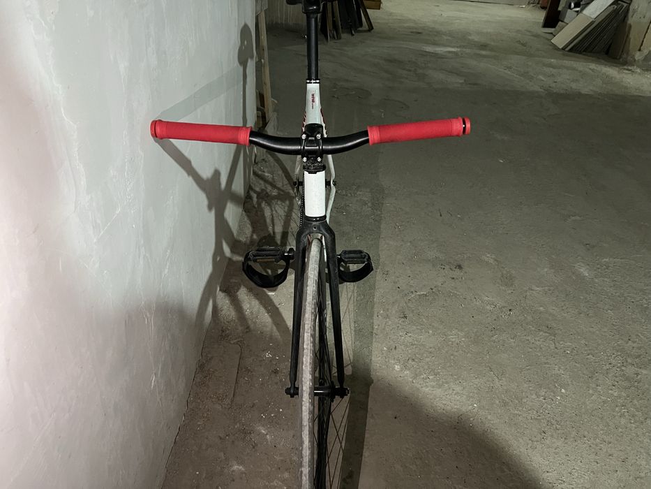 Вклосипед Fixed gear low2