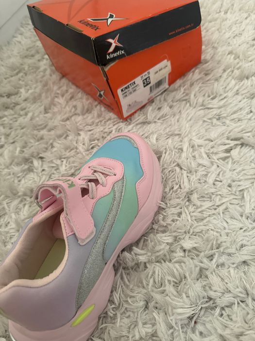 Ноаые кроссовки турция