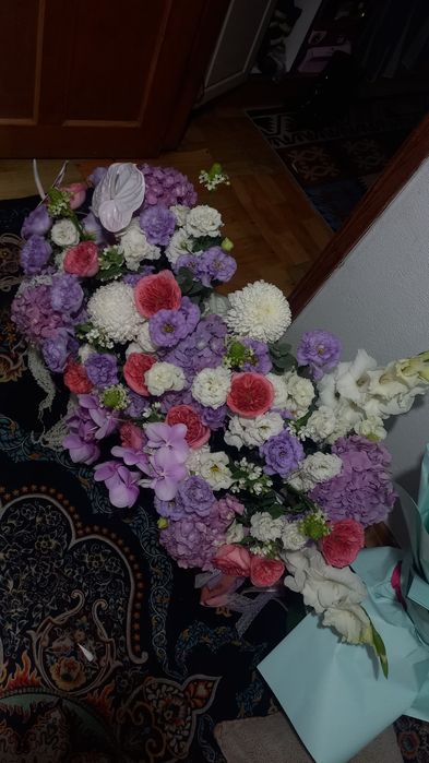 очень большие цветы, свежие