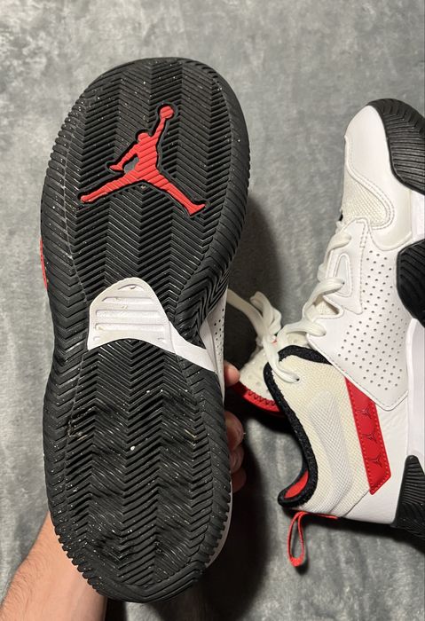 Adidasi Air Jordan