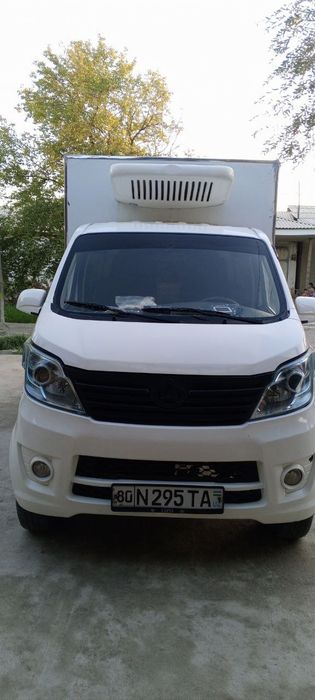 Changan yuk mashina sotiladi