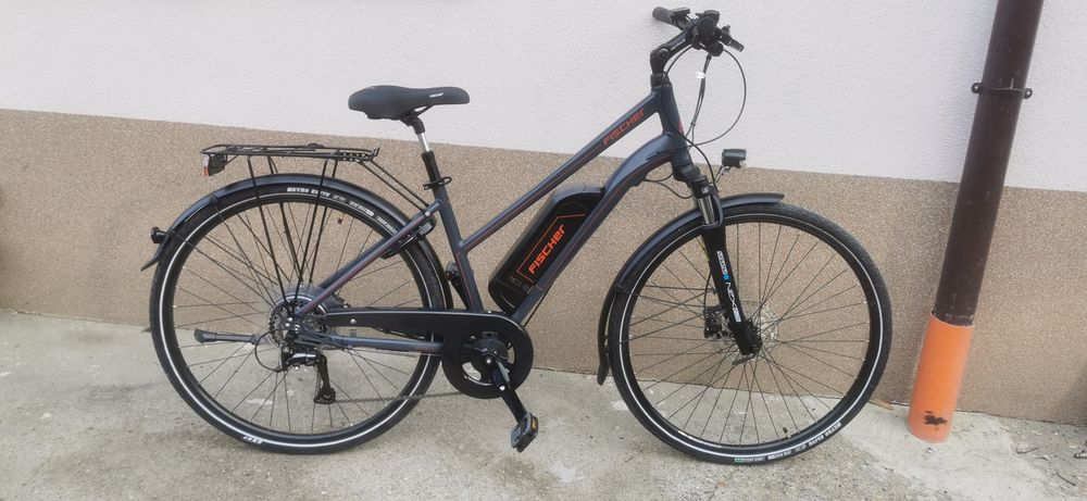 НОВ Електрически велосипед 28 цола FISCHER колело