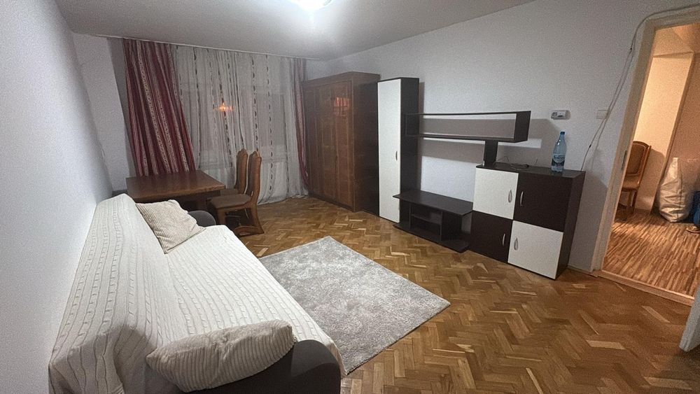 Apartament de închiriat zona pelendava 1 mai