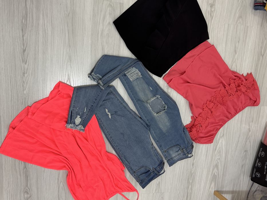 Дамски дрехи лот 12лв