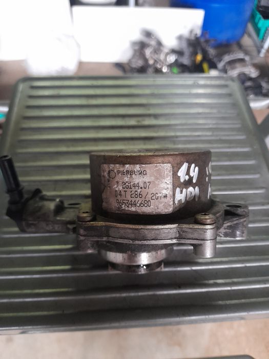 Вакум помпа за Peugeot 1.4 hdi