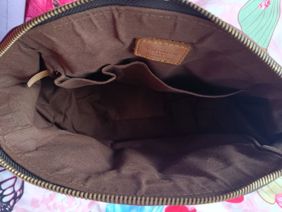 Geanta Louis Vuitton originala
